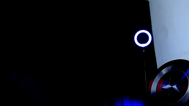 Antonywebb94 online show from 11/30/25, 04:13