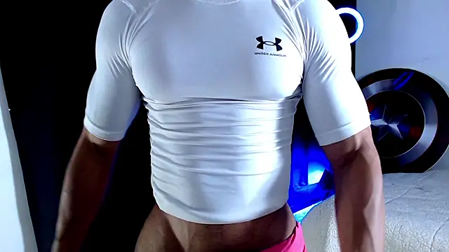 Antonywebb94 online show from 11/13/25, 04:22