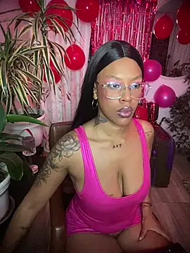 haiiley more online show from 02/14/26, 04:34