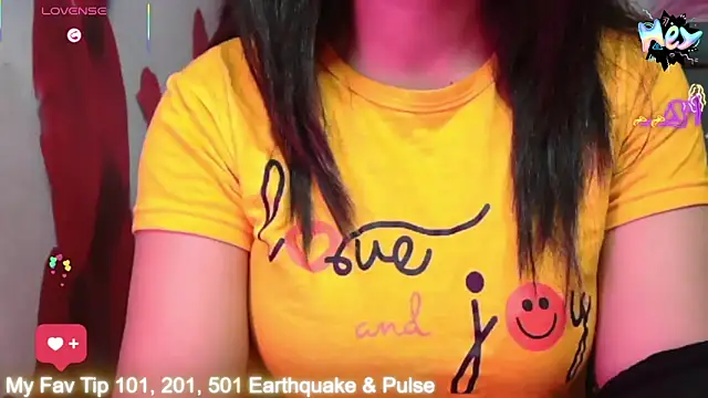 Snapshot of Athena_0 chatting on 05/15/26, 10:02 Athena 0 online show from 05/15/26, 10:02