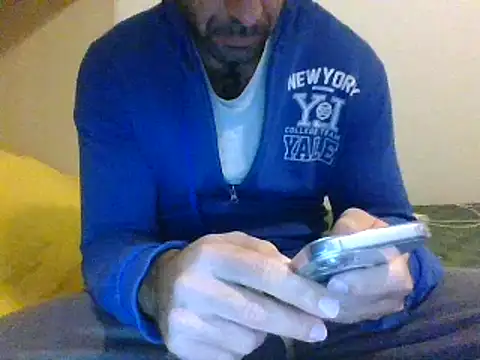 Snapshot of coppai200 chatting on 01/12/26, 11:42 coppai200 online show from 01/12/26, 11:42