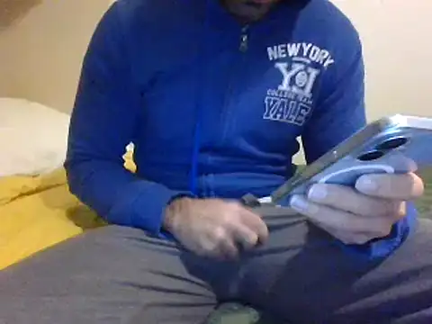 Snapshot of coppai200 chatting on 01/13/26, 11:52 coppai200 online show from 01/13/26, 11:52