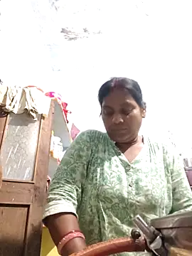 priyadarshiPRIYASEXCPL223 online show from 05/02/26, 01:38