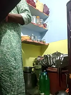 priyadarshiPRIYASEXCPL223 online show from 05/02/26, 01:33
