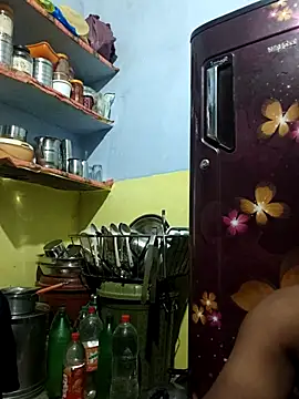priyadarshiPRIYASEXCPL223 online show from 07/14/26, 01:27