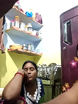 priyadarshiPRIYASEXCPL223 online show from 07/09/26, 01:32
