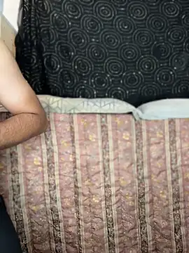 Miss  Malaika online show from 04/09/26, 07:03