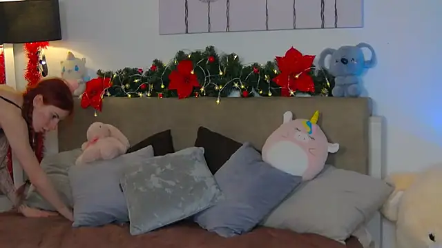 CassKiera online show from 12/20/25, 06:05