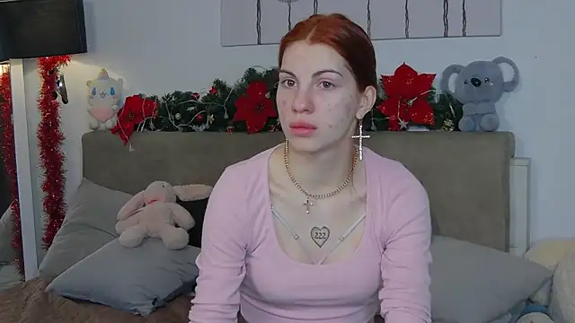 CassKiera online show from 12/14/25, 05:46