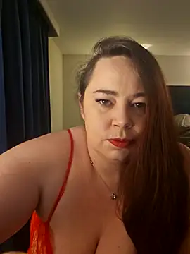 Snapshot of Sexy_Binxy chatting on 10/02/25, 09:40 Sexy Binxy online show from 10/02/25, 09:40