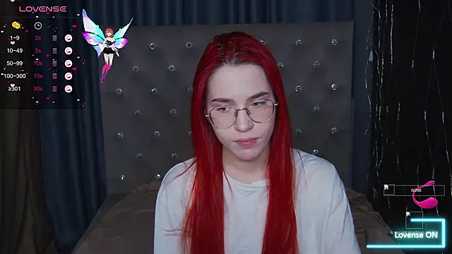 EmilyKents online show from 10/14/25, 01:28