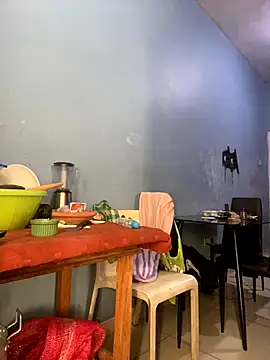 Snapshot of BigBrotherFreak chatting on 10/21/25, 03:33 BigBrotherFreak online show from 10/21/25, 03:33