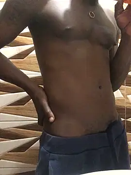 Snapshot of BigBrotherFreak chatting on 12/16/25, 07:40 BigBrotherFreak online show from 12/16/25, 07:40