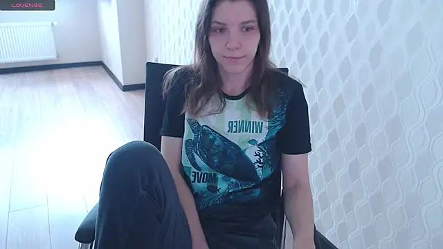 LisaHeart online show from 10/29/25, 08:35