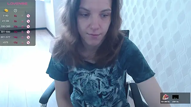 LisaHeart online show from 10/20/25, 07:42