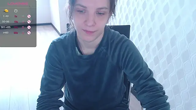 LisaHeart online show from 10/24/25, 10:47