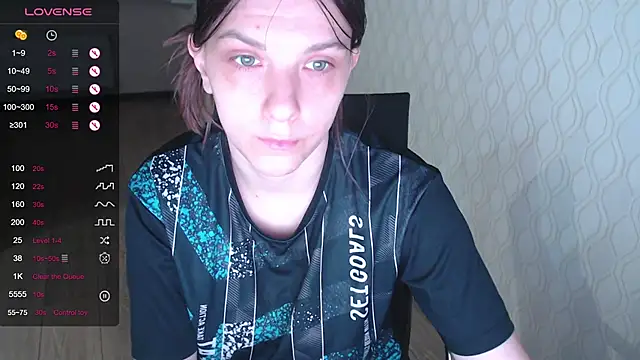 Snapshot of LisaHeart chatting on 05/01/26, 05:07 LisaHeart online show from 05/01/26, 05:07