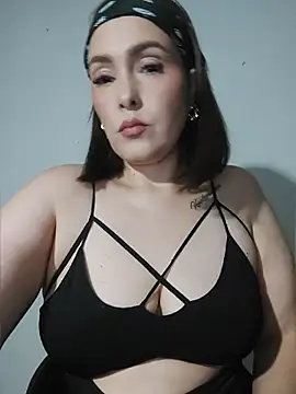 Snapshot of Miss_Agatha chatting on 03/15/26, 01:40 Miss Agatha online show from 03/15/26, 01:40