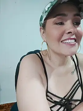 Snapshot of Miss_Agatha chatting on 04/18/26, 12:24 Miss Agatha online show from 04/18/26, 12:24