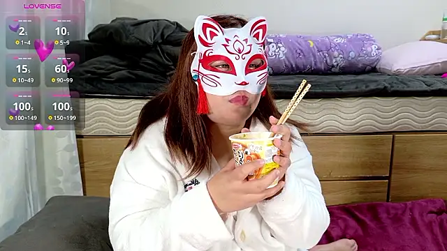 mini 69 online show from 11/13/25, 10:41