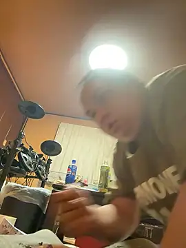 punk0805 online show from 09/15/25, 10:59