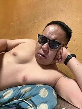 punk0805 online show from 03/23/26, 12:05