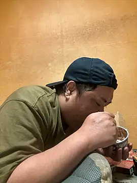 punk0805 online show from 10/07/25, 04:52