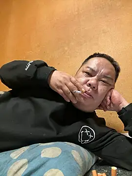 punk0805 online show from 03/31/26, 03:36