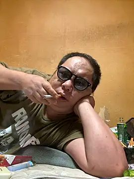 punk0805 online show from 09/24/25, 12:22