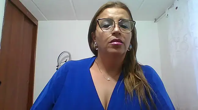 RossanaLionheart online show from 02/25/25, 10:42