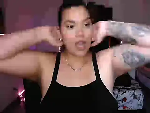 CarolinaRincon online show from 10/10/25, 08:53