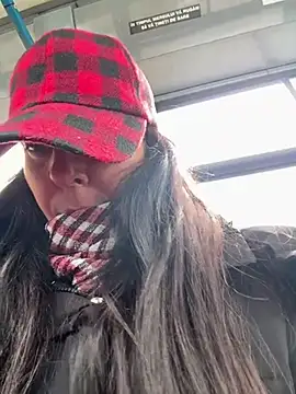 Snapshot of eveangelll chatting on 03/17/25, 07:57 eveangelll online show from 03/17/25, 07:57