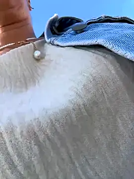 Snapshot of eveangelll chatting on 09/18/25, 07:00 eveangelll online show from 09/18/25, 07:00