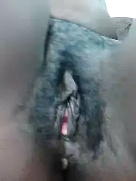 Snapshot of pearl7979 chatting on 01/15/26, 08:45 pearl7979 online show from 01/15/26, 08:45