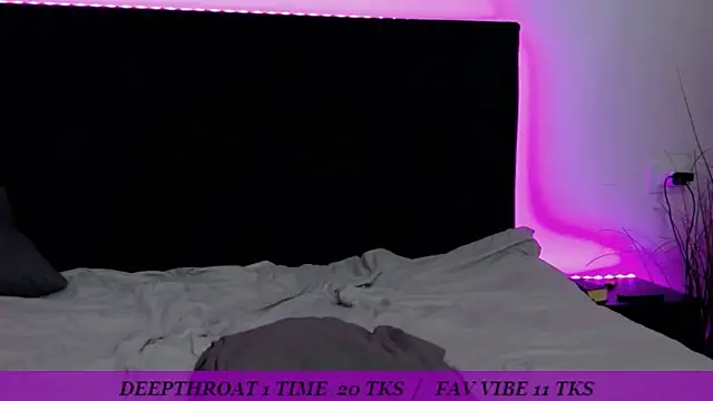 LexyXJames online show from 11/13/25, 06:45