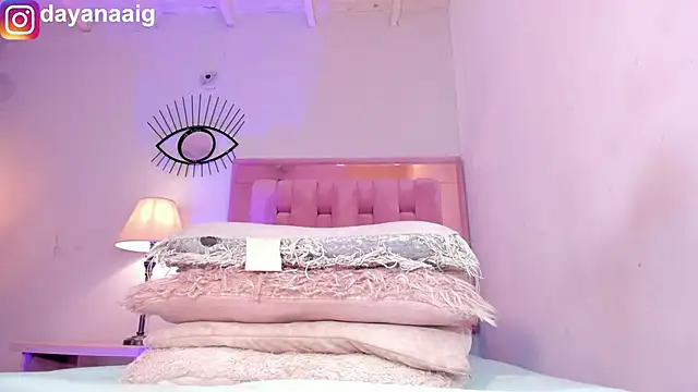 Voluptupus-girl online show from 10/25/25, 05:46