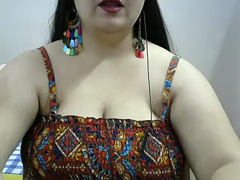 Shruti 139 online show from 06/26/26, 06:03