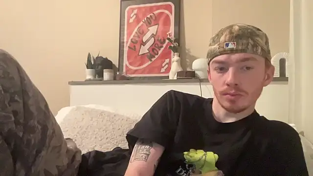 younghungginger online show from 02/04/25, 02:07