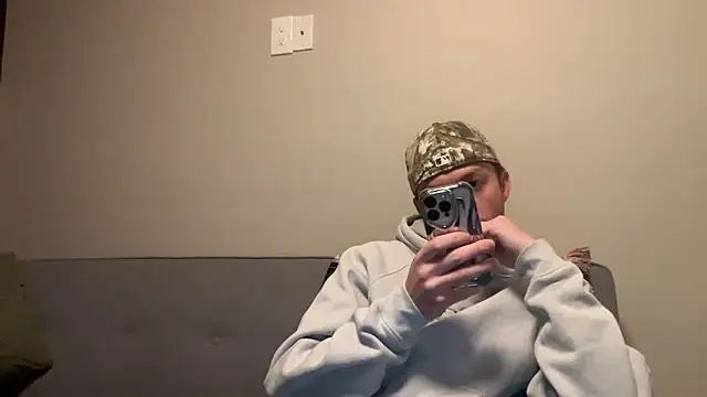 younghungginger online show from 01/17/26, 02:37