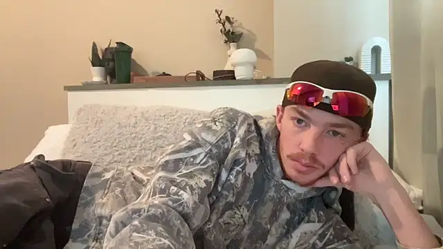 younghungginger online show from 12/01/24, 08:47