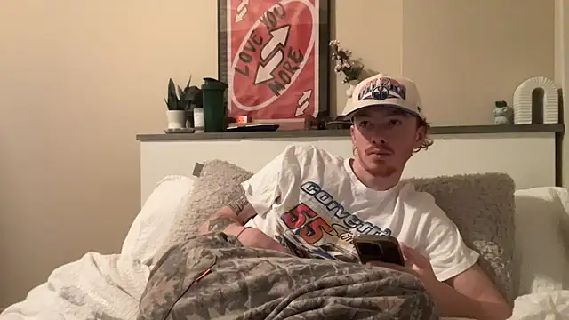 younghungginger online show from 12/21/24, 03:25