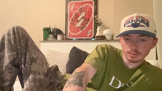 younghungginger online show from 01/30/25, 01:11