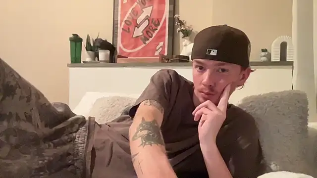 younghungginger online show from 12/13/24, 12:20