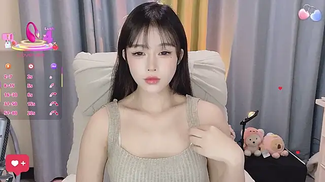 7-Love online show from 09/29/25, 01:17