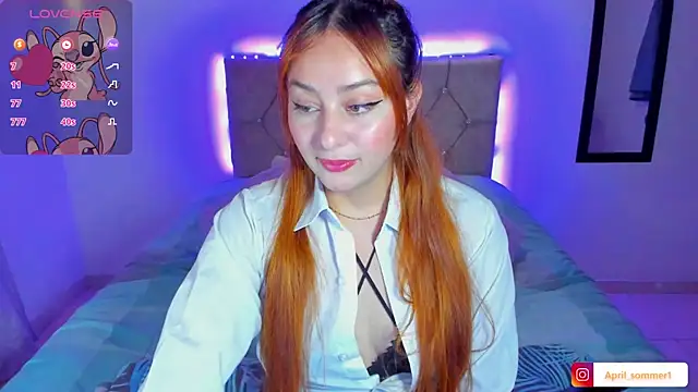 Snapshot of April_sommer1 chatting on 10/27/25, 11:11 April sommer1 online show from 10/27/25, 11:11