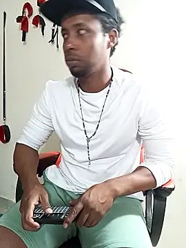 AlejoKhalifa  online show from 12/16/25, 10:25