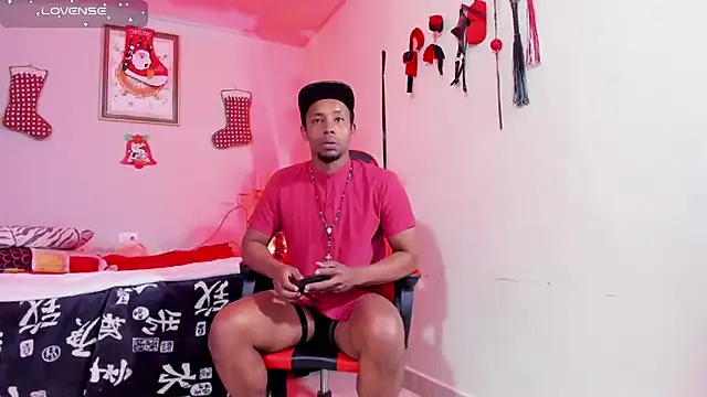 AlejoKhalifa  online show from 12/17/25, 04:56