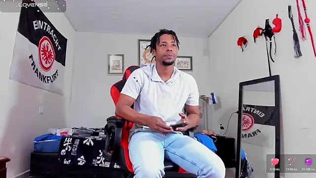 AlejoKhalifa  online show from 11/22/25, 11:58