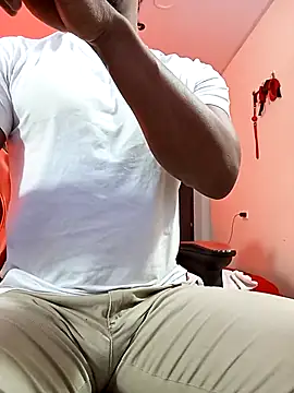 AlejoKhalifa  online show from 03/06/26, 12:05