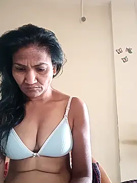 sunita6009 online show from 02/13/26, 04:01